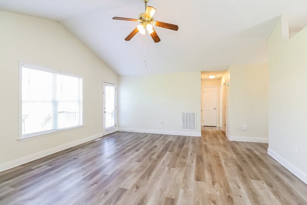 4512 Carol Ct - Photo 6 of 21