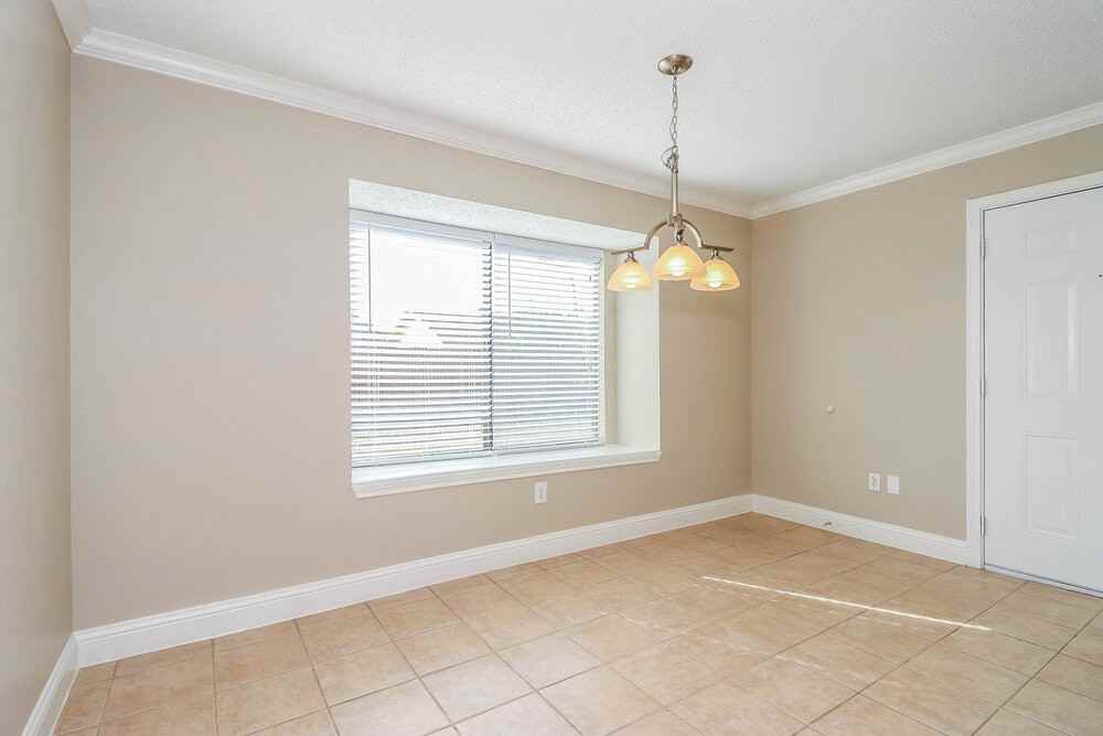 309 Chasmier Way - Photo 4 of 15