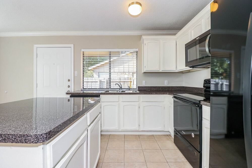 309 Chasmier Way - Photo 7 of 15
