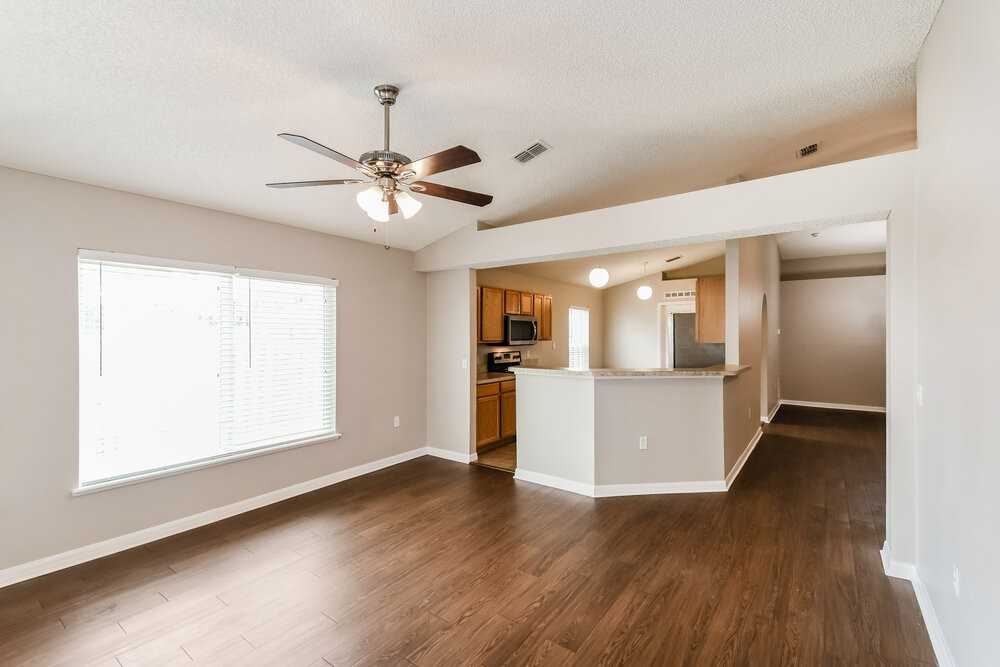 12348 Hickory Forest Rd - Photo 6 of 16