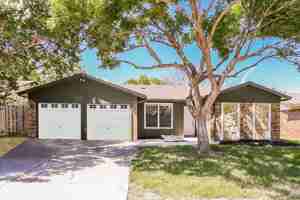 featured image of 6441 Meadowlark Ln E