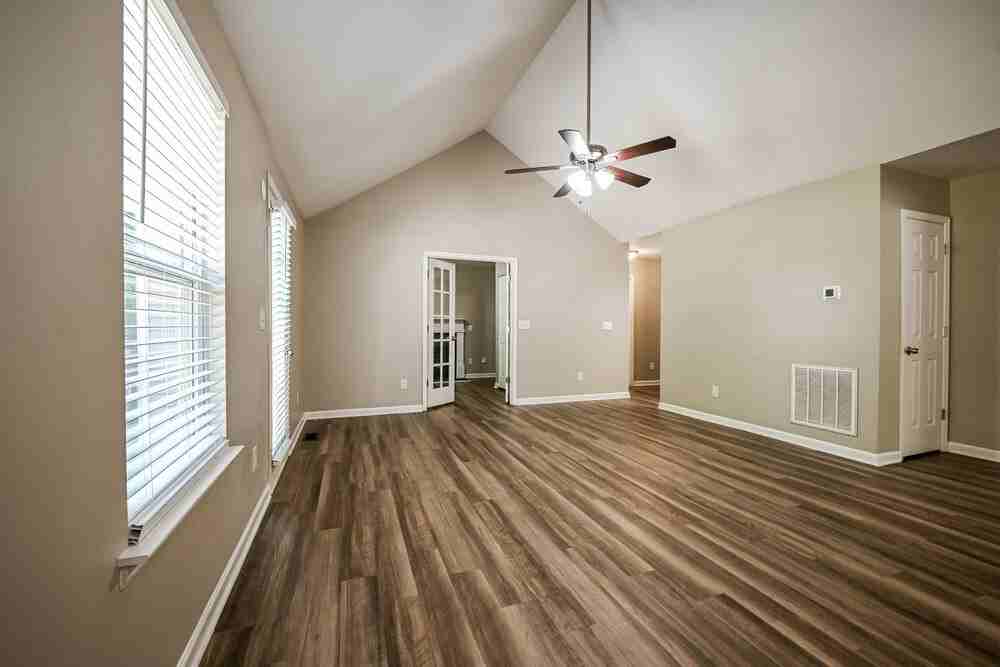 3836 Bullard St - Photo 3 of 16