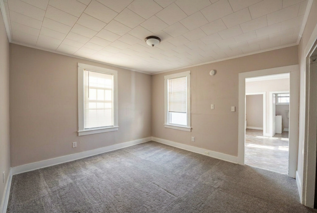 22 Green St #22-1 - Photo 4 of 11