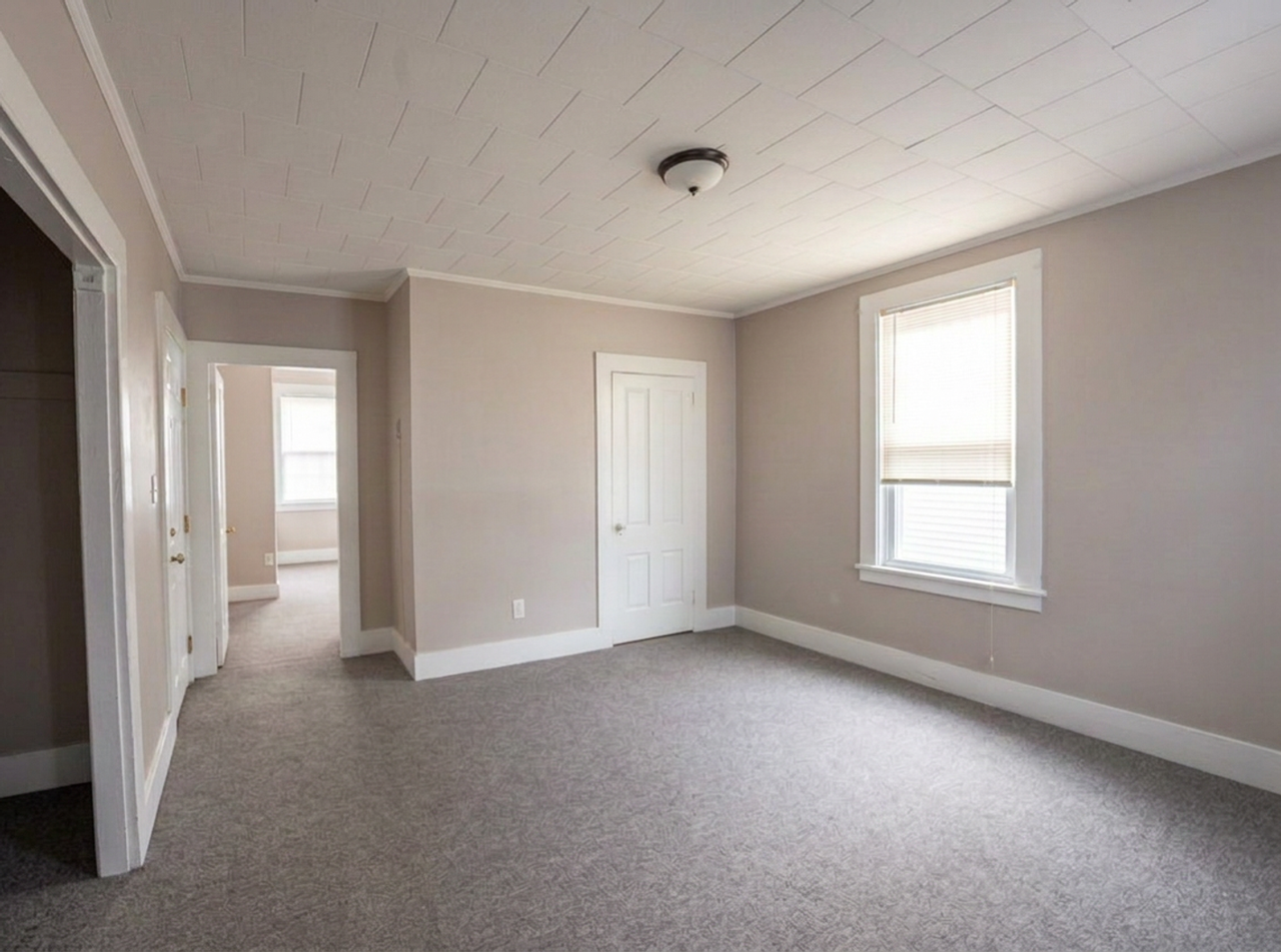 22 Green St #22-1 - Photo 6 of 11