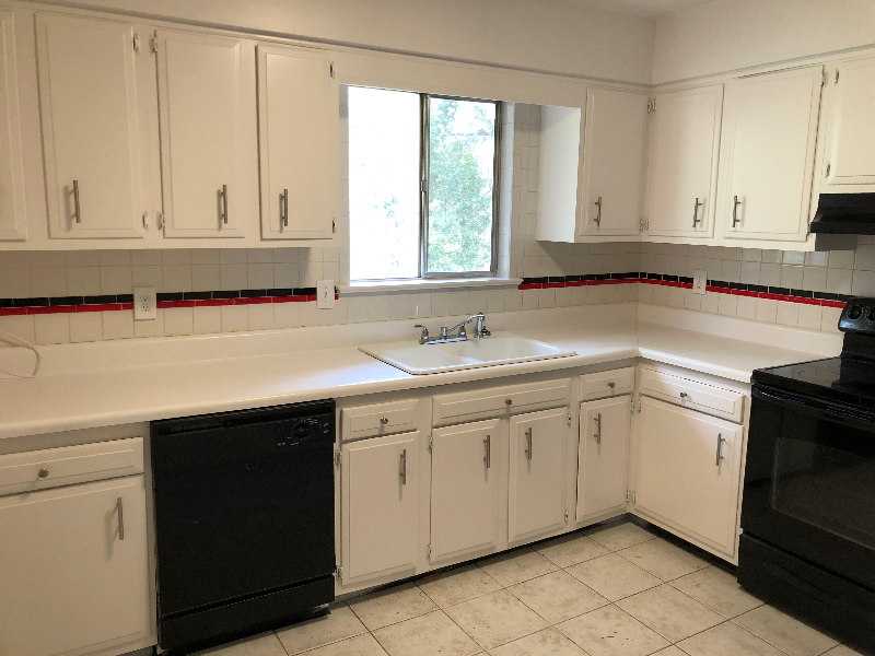 3007 Hoyt St - Photo 3 of 15