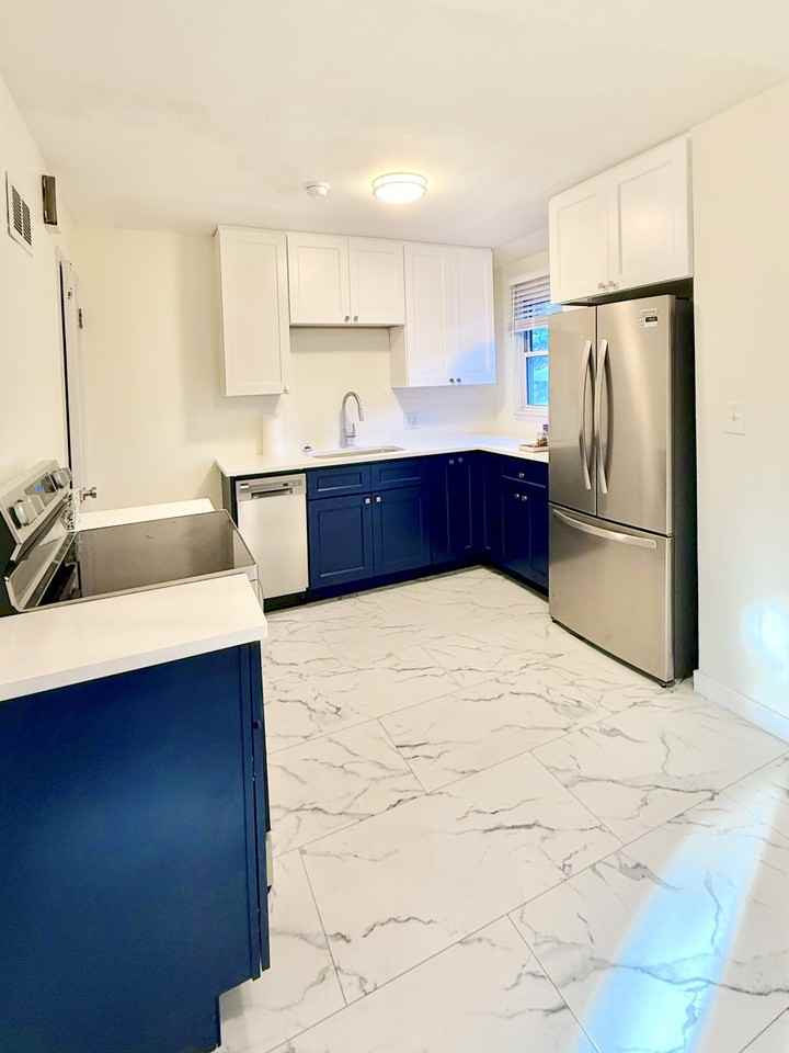 4011 Garfield Ave - Photo 2 of 7