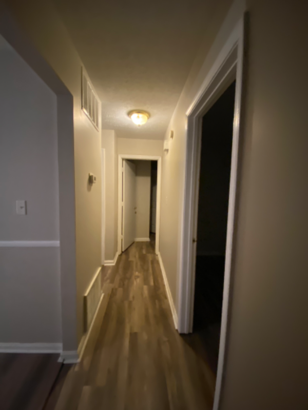 10100 Coralwood Dr - Photo 5 of 8