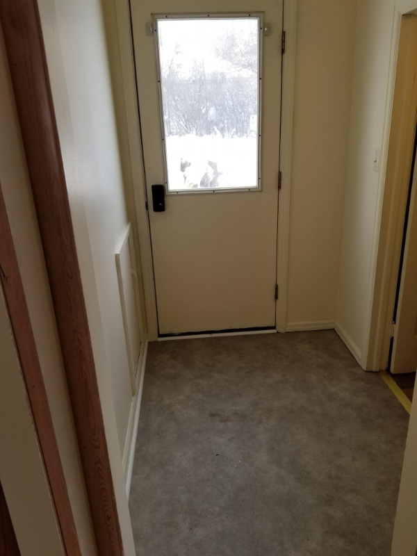 114 3rd Ave W - Photo 2 of 14