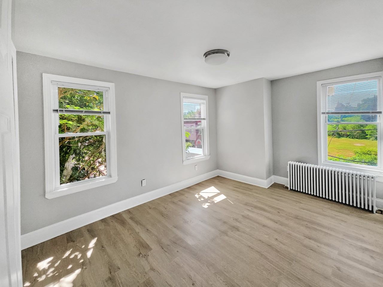 1101 N 41st St #2R - Photo 5 of 19