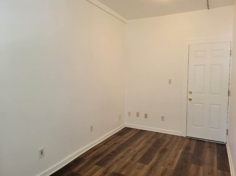 51 Madeline Ave #2 - Photo 5 of 17