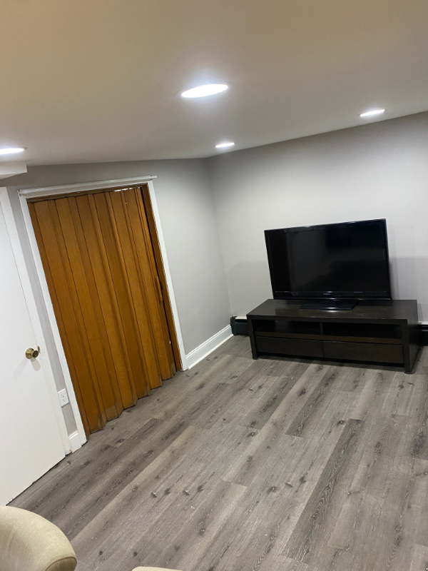 4306 29th St - Photo 4 of 13
