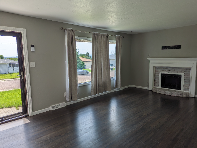 700 Riverview Blvd - Photo 5 of 12