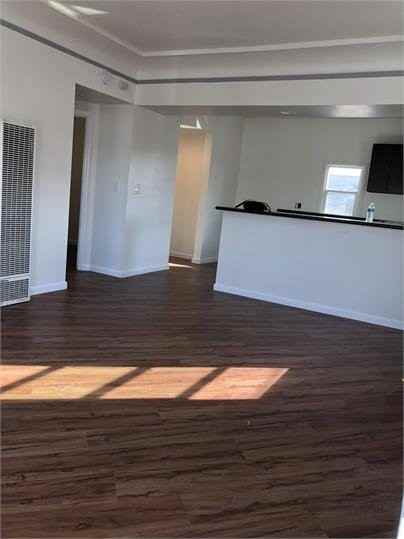 826 E 20th St #826