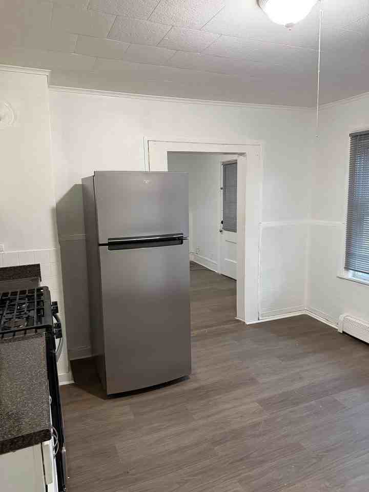 122 Clark St #2 - Photo 6 of 8