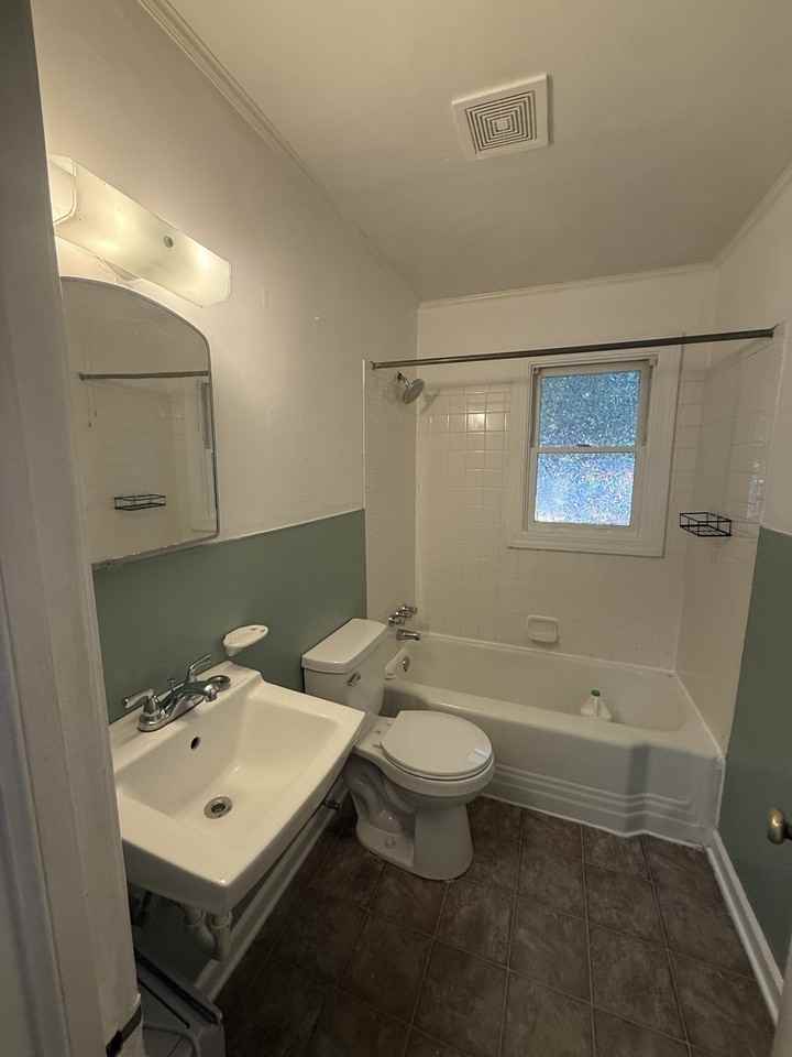 11B Davie Cir - Photo 6 of 8