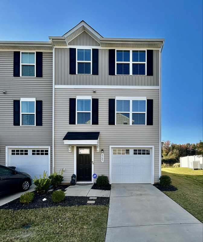 6137 Cutwater Cir - Photo 2 of 20