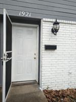 featured image of 1921 N Magnolia St