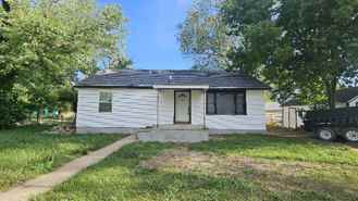1019 N 10th St - Photo 1 of 1