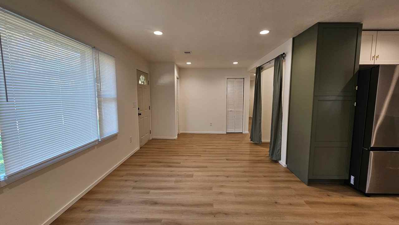 1019 N 10th St - Photo 7 of 21