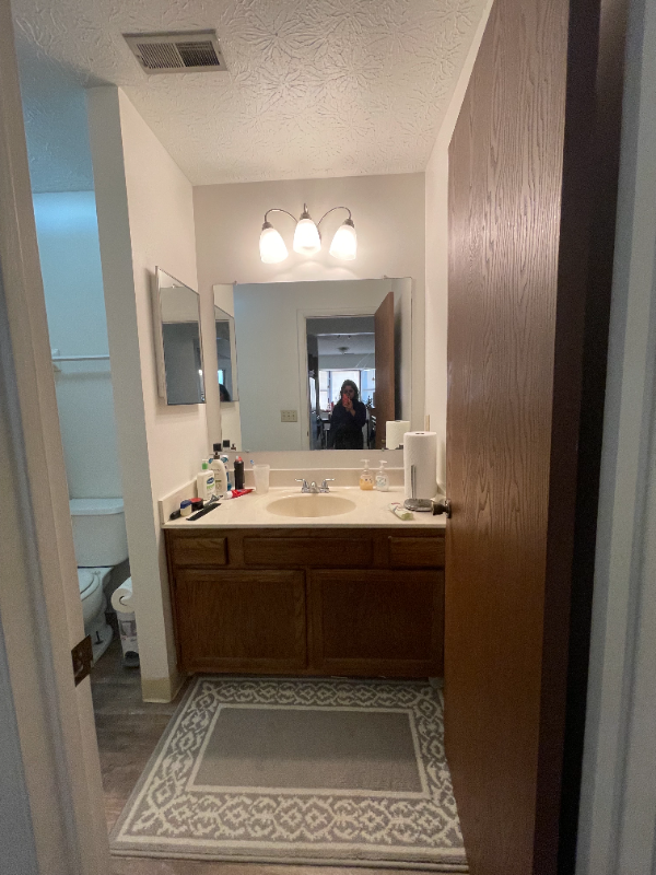 2196 Hedgerow Rd Unit I - Photo 3 of 4