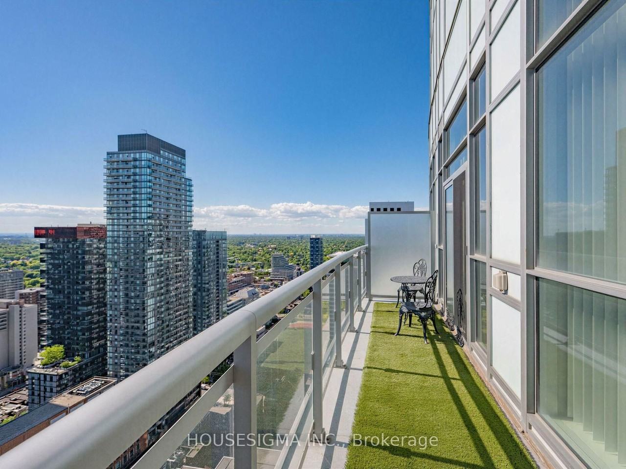 89 Dunfield Avenue #3601 - Photo 7 of 12