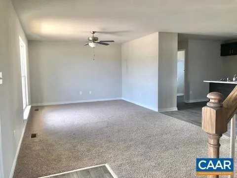 197 Riva Way - Photo 5 of 21