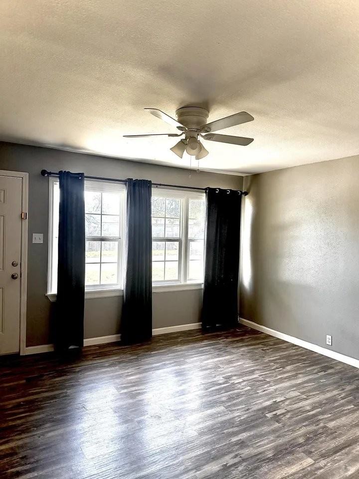 2926 Field St - Photo 2 of 6
