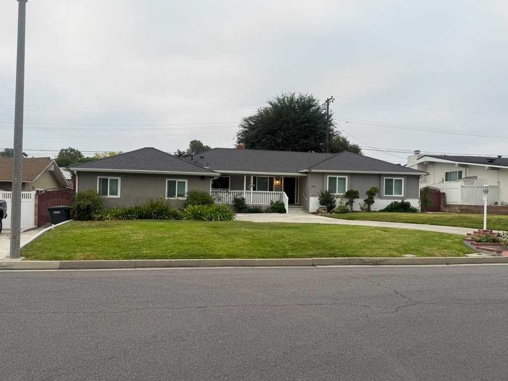 1700 El Dorado Ave