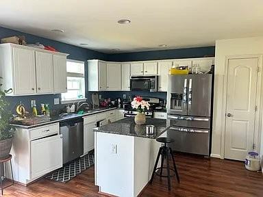 424 Brigantine Ct - Photo 4 of 11