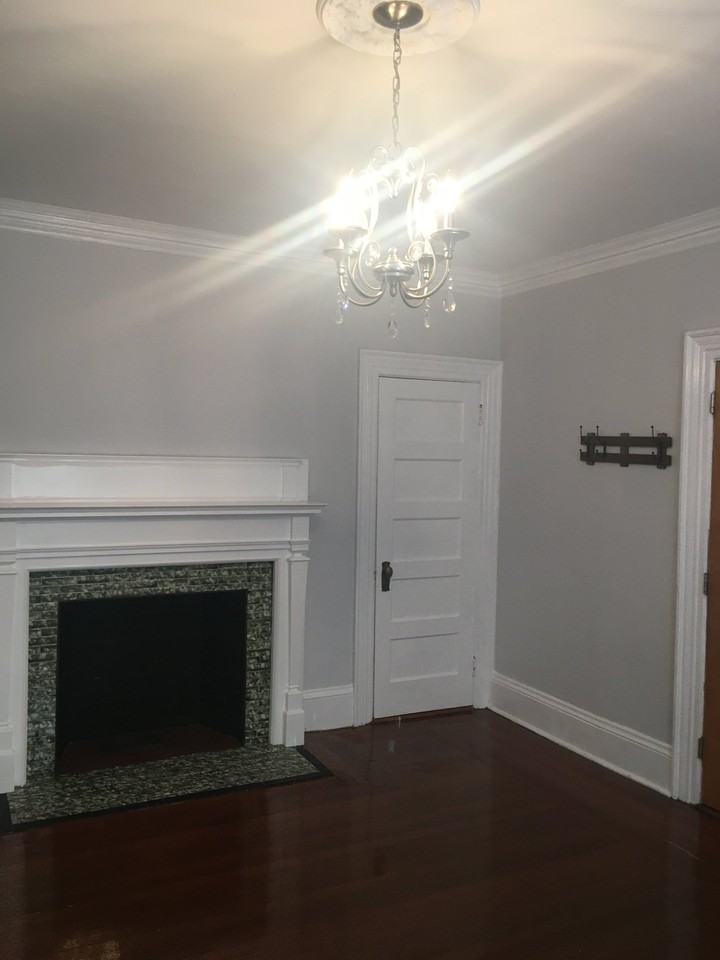 374 Lloyd Ave #7 - Photo 3 of 14