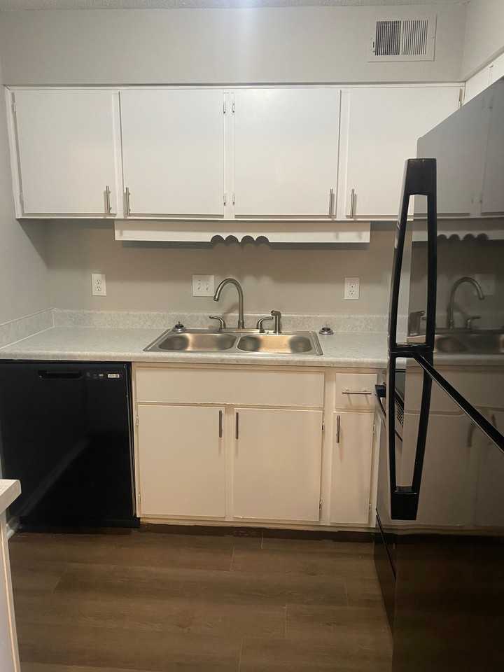 3945 Macon Rd #3945-7 - Photo 4 of 14