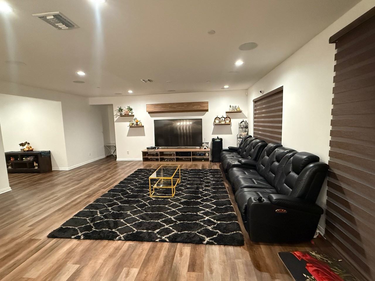 8001 Country Mile Ln