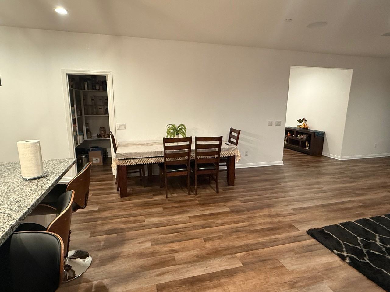 8001 Country Mile Ln - Photo 3 of 10