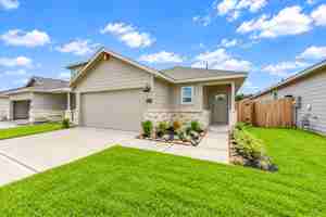 featured image of 18539 Landing Meadows Ln