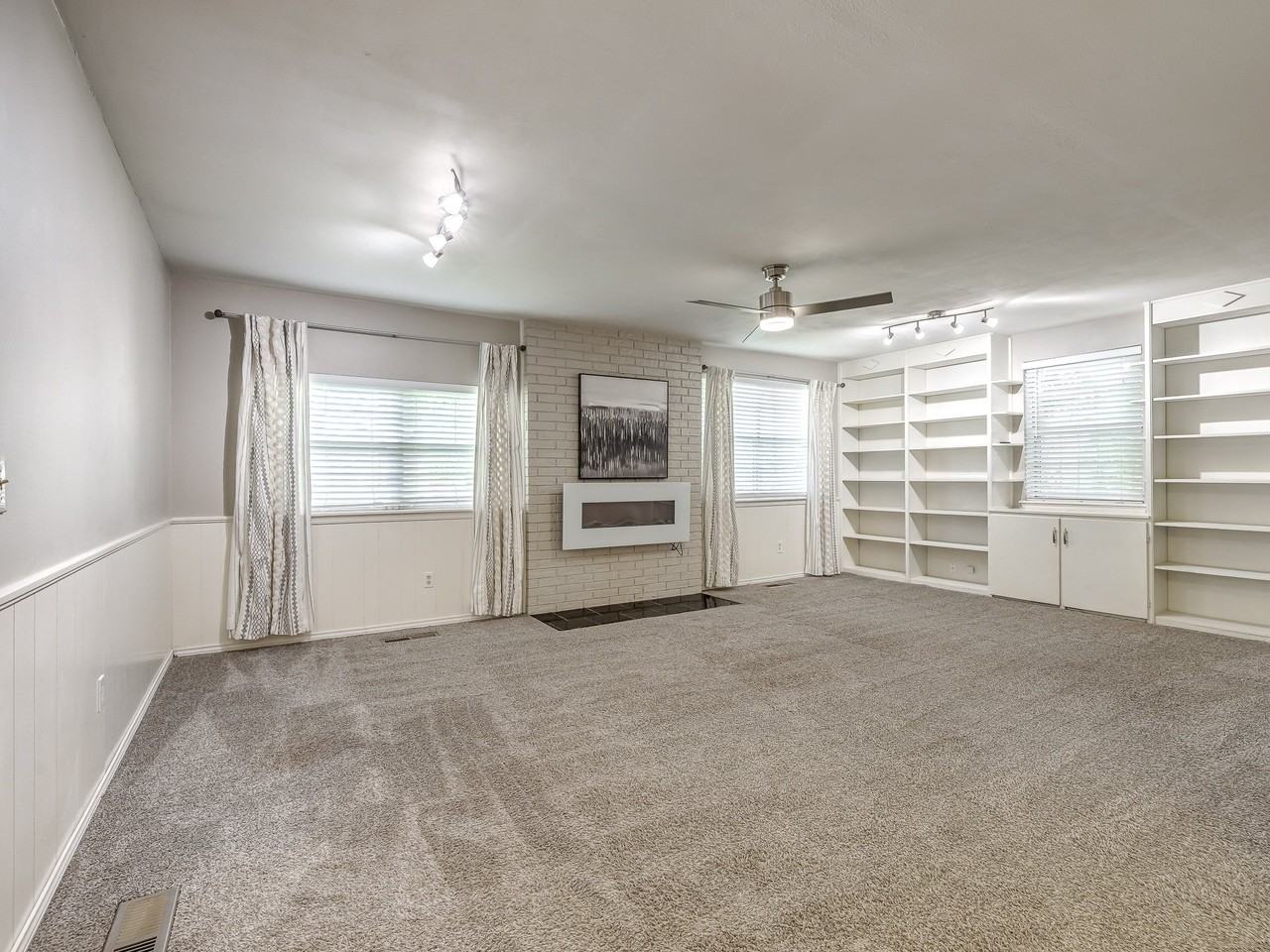 637 E 27th St - Photo 5 of 17