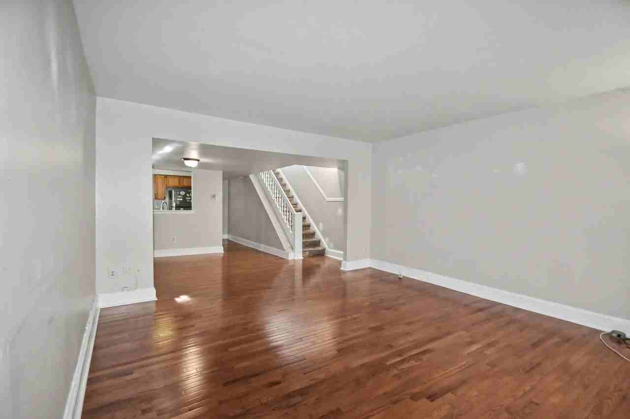 238 S 11th St - Photo 3 of 20