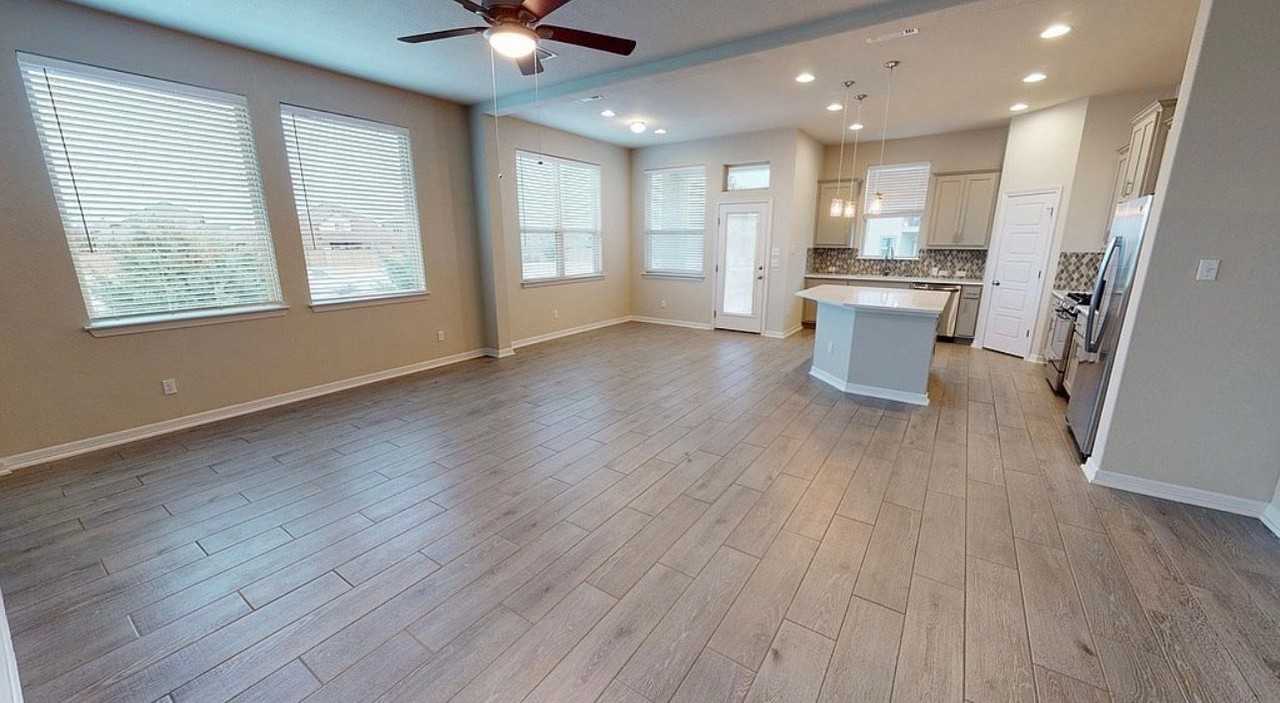 2313 Dillon Pond Ln #B - Photo 6 of 17
