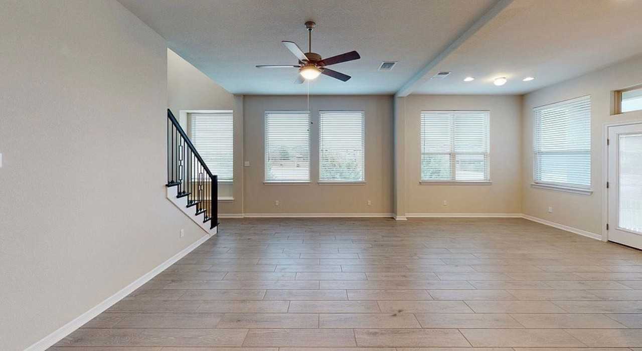 2313 Dillon Pond Ln #B - Photo 7 of 17