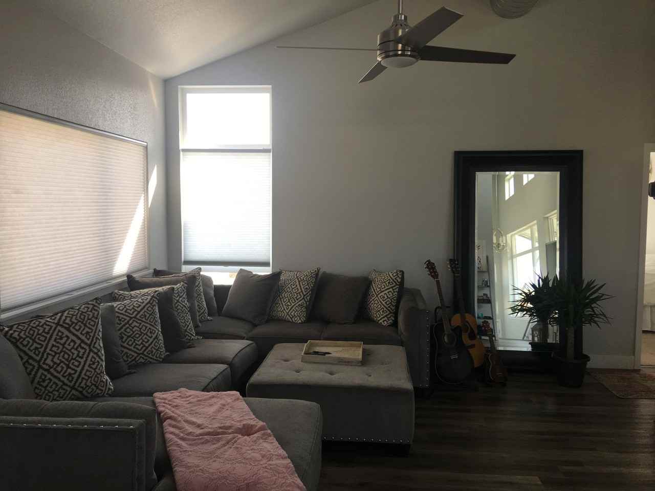 908 Blondel St #205 - Photo 5 of 19