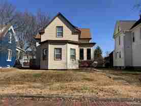 313 Wabash Ave - Photo 1 of 1