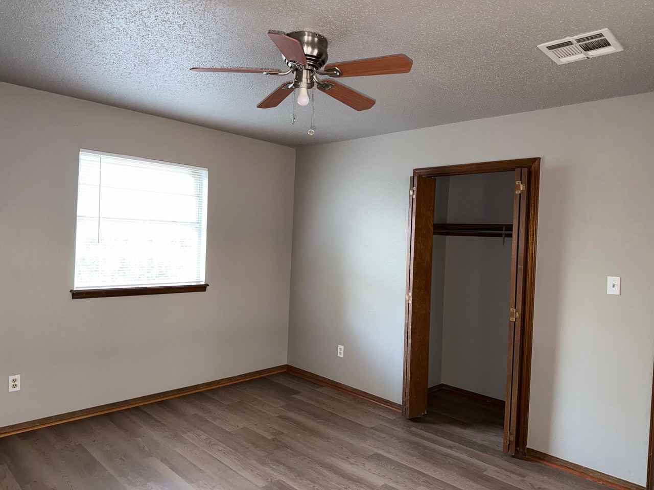 1900 N Moulton Ct - Photo 2 of 20