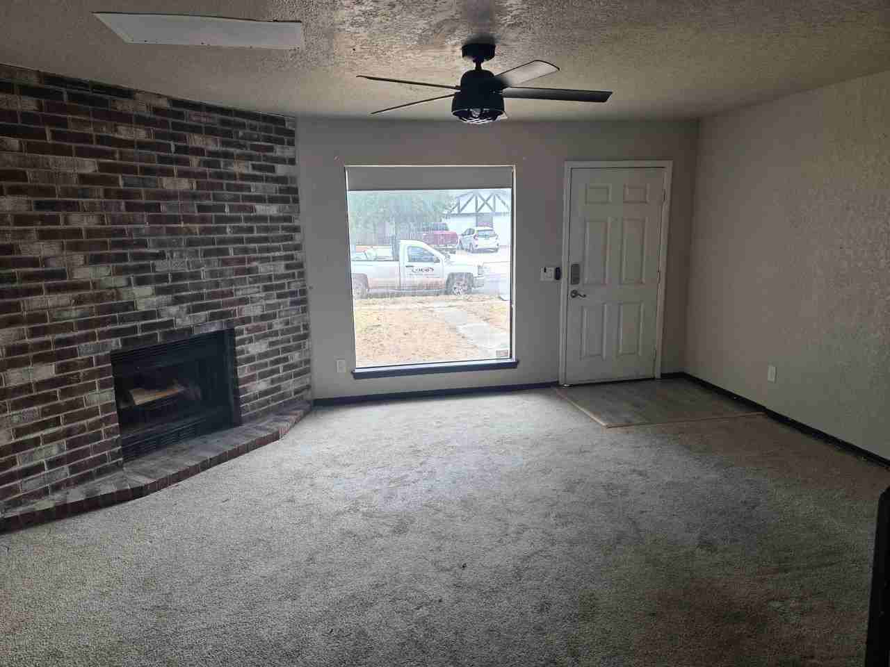 1325 Eastgate Dr #1325 - Photo 4 of 14