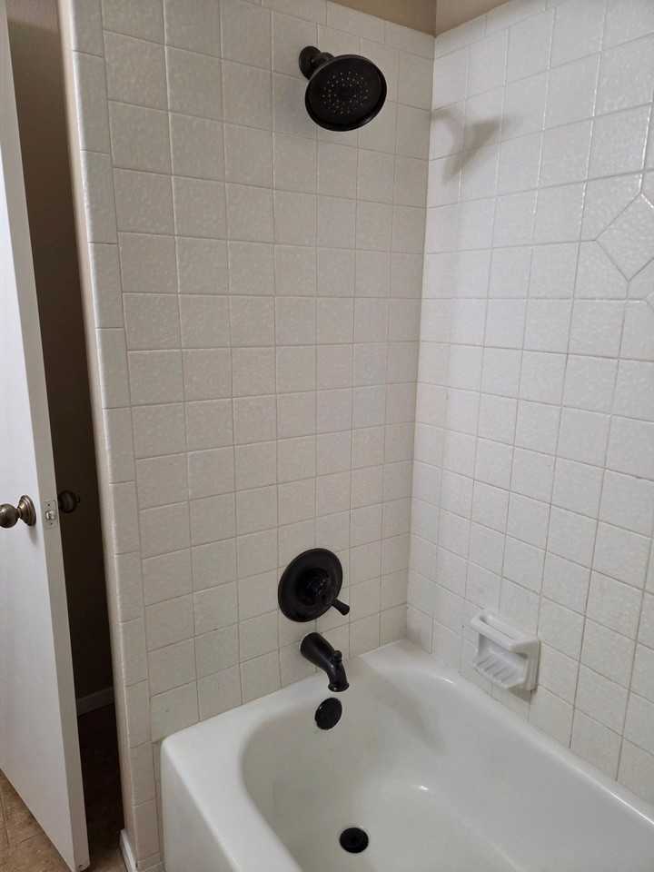 2221 Valleyview Blvd - Photo 7 of 7