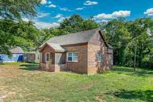 featured image of 506 Plain St