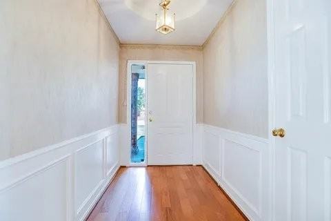 4553 Southern Oak Ln - Photo 5 of 32