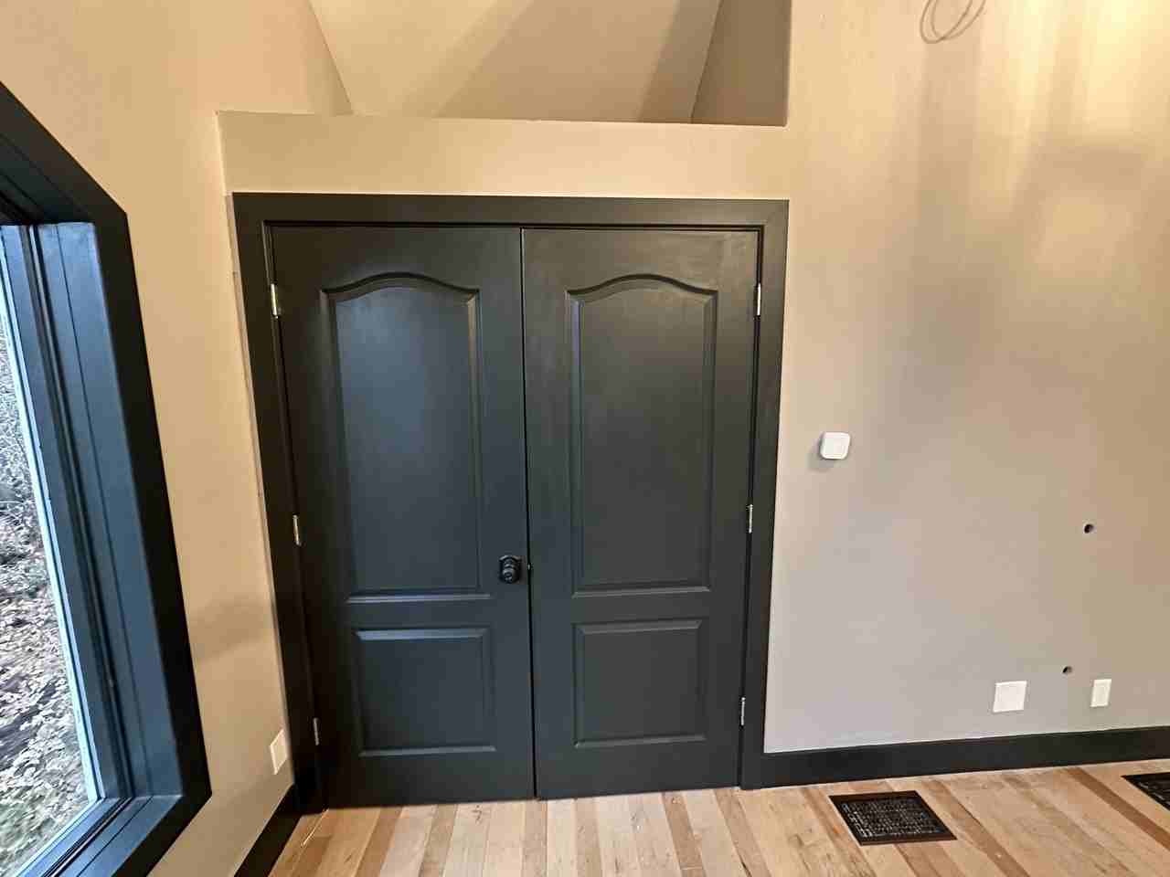 6850 Canyon Drive Ct - Photo 7 of 13