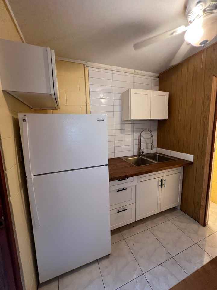 178 Eleu Pl #4 - Photo 6 of 9