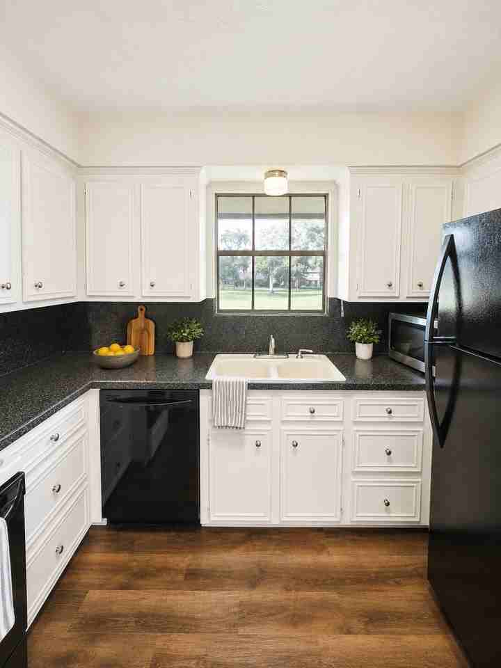 2842 W Pebble Beach Dr #B - Photo 5 of 16