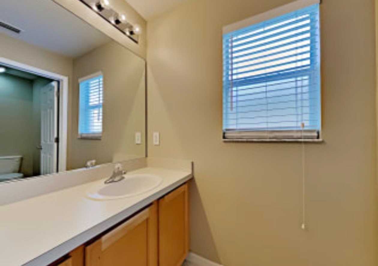 3041 Hanna Ct - Photo 5 of 15