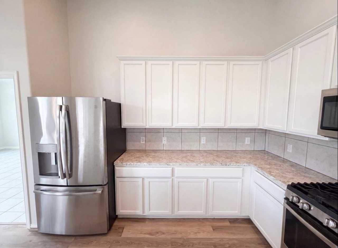 7827 Amber Ct - Photo 5 of 13